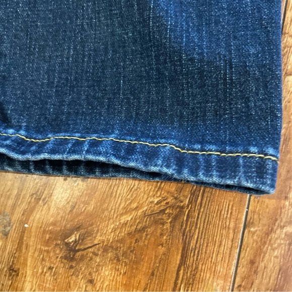 BROOKS BROTHERS Women’s Red Fleece Regular Fit Blue Jean Denim Size 6 - Picture 11 of 12